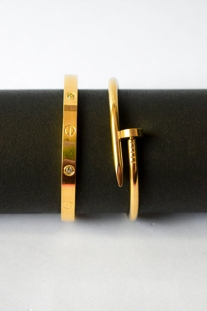 Gold-Plated Bracelet Set – Bold & Elegant
