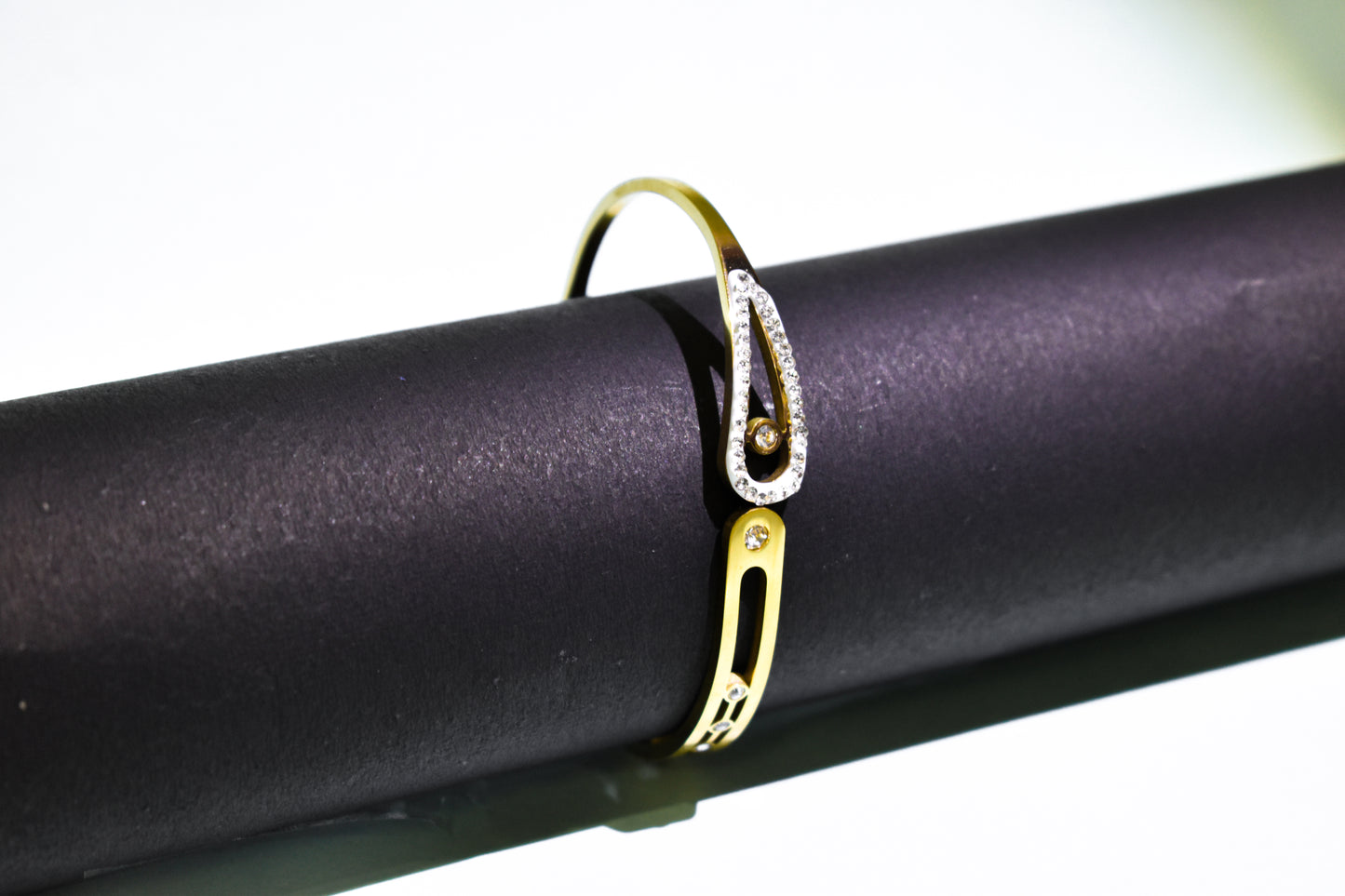 Modern Teardrop CZ Accent Gold Bracelet
